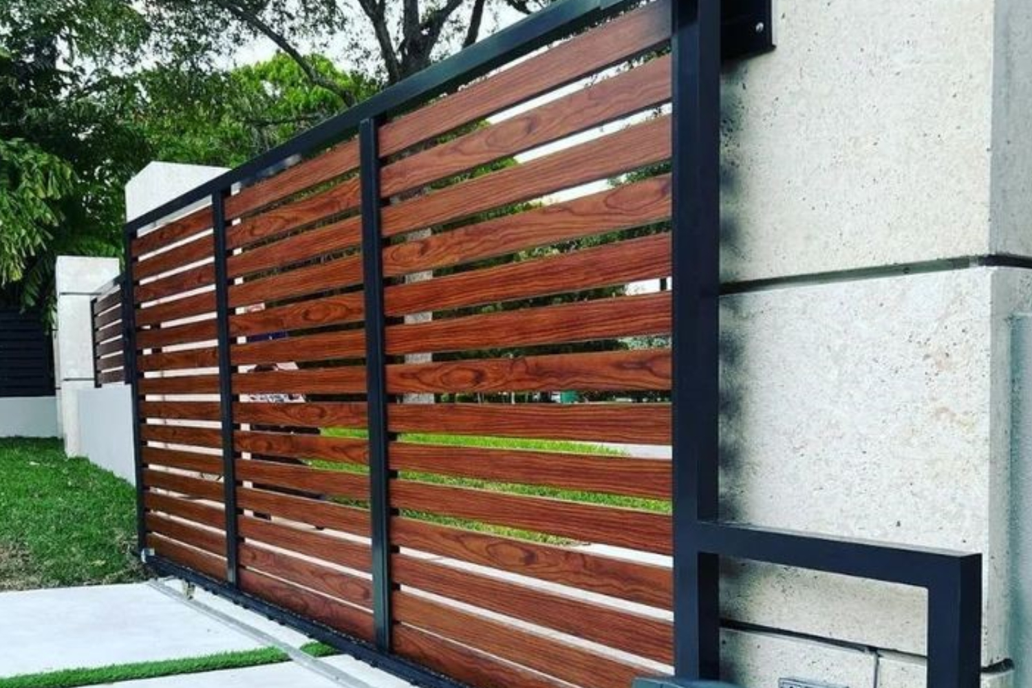 Automatic Sliding Gate